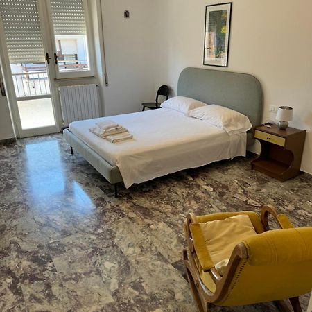 Casa Vacanze Felix San Vito Chietino Exteriör bild